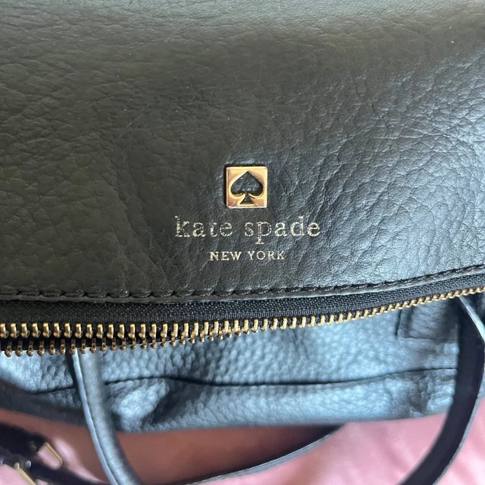 Like New Kate Spade Bag Black Leather Southport Avenue Carmen Convertible - Picture 6 of 8